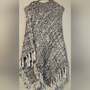 Black and White Shawl